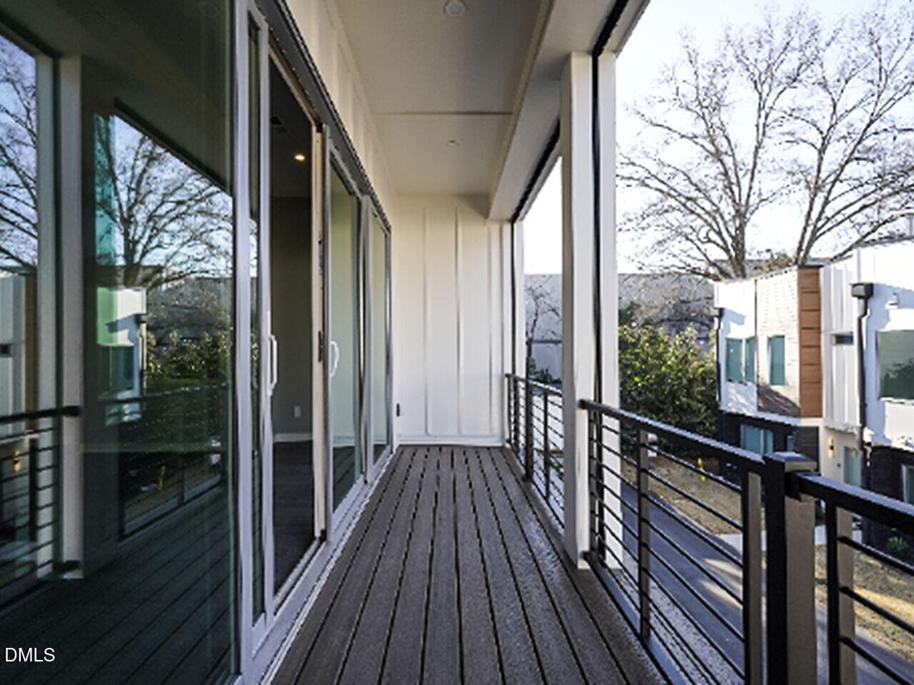 1523 Sunrise Avenue Raleigh, NC 27608 - Photo 18 of 30 024-1280x960-balcony