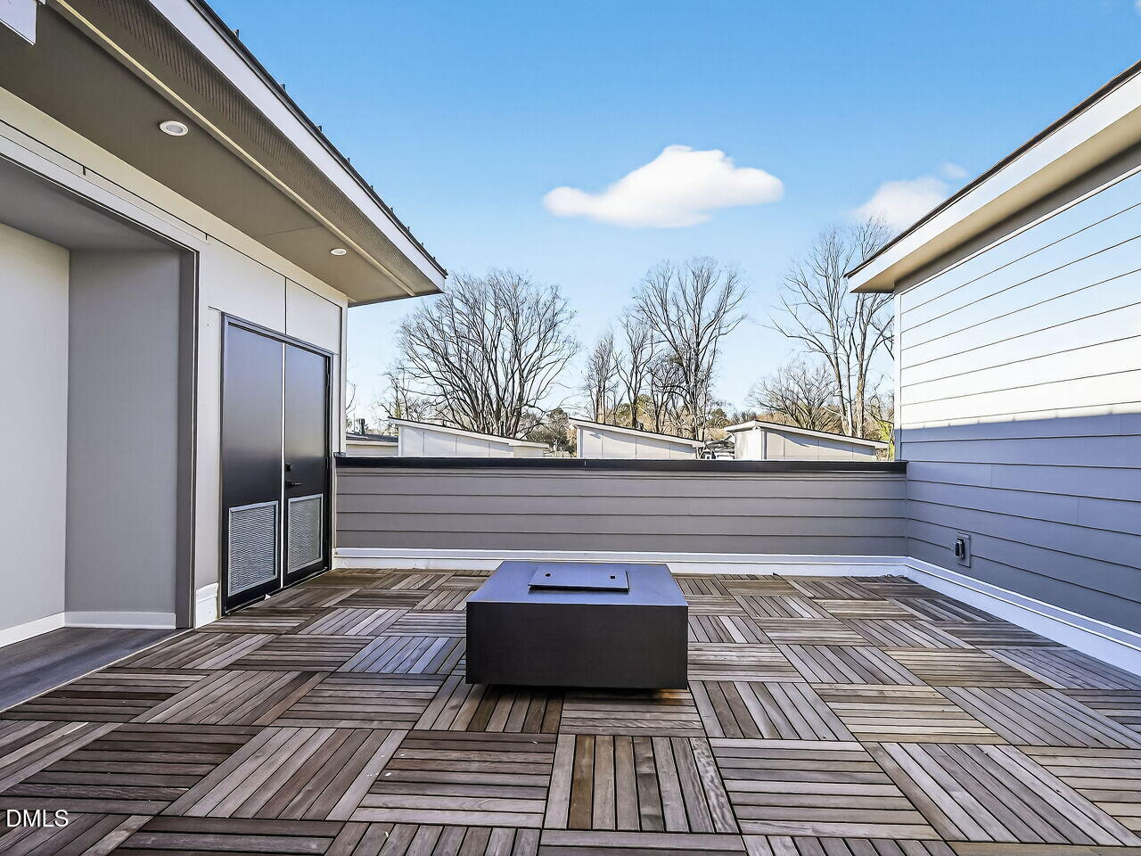1523 Sunrise Avenue Raleigh, NC 27608 - Photo 24 of 30 028-1280x960-rooftop-veranda