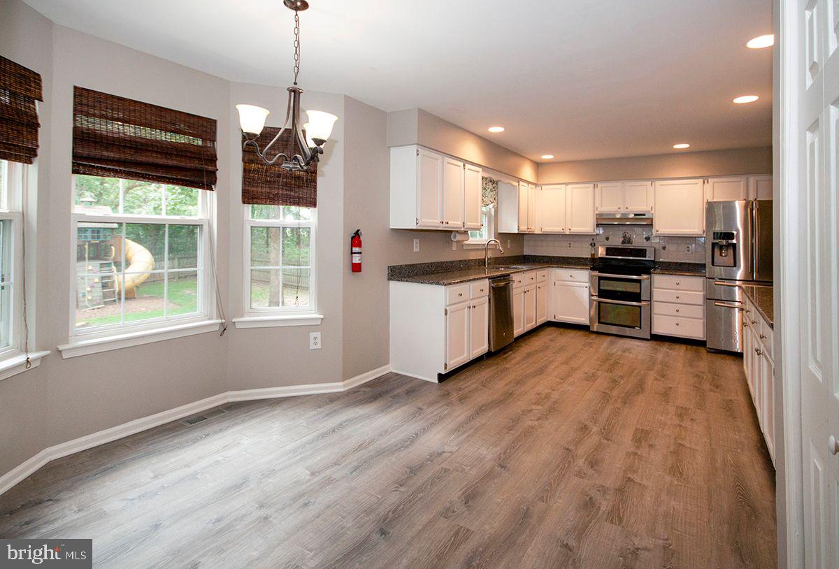 16 Militia Hill Road Sicklerville, NJ 08081 - Photo 2 of 38 Kitchen: Stainless Steel Appliance, Recessed Ltg,