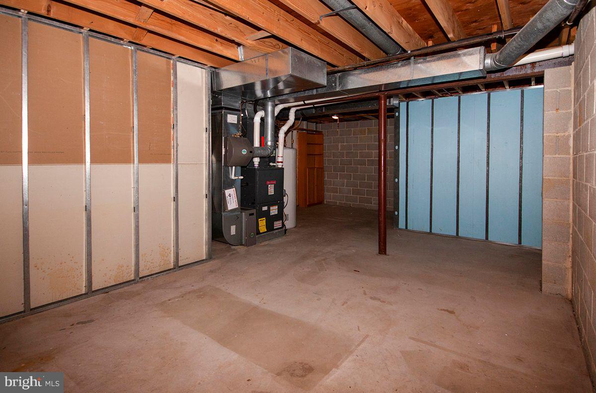 16 Militia Hill Road Sicklerville, NJ 08081 - Photo 35 of 38 Basement: Storage