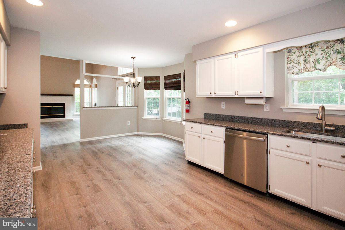 16 Militia Hill Road Sicklerville, NJ 08081 - Photo 6 of 38 Kitchen: Stainless Steel Appliance, Recessed Ltg,