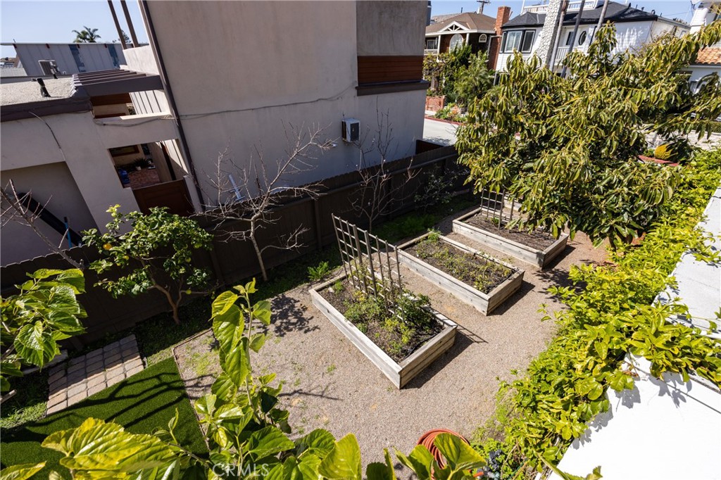 351 Hazel Drive Corona del Mar, CA 92625 - Photo 38 of 58 front view of a house with a yard