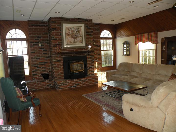 23 Miami Road Norristown, PA 19403 - Photo 17 of 25 Gallery Image 17