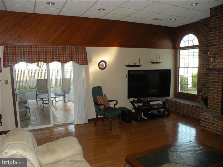 23 Miami Road Norristown, PA 19403 - Photo 21 of 25 Gallery Image 21