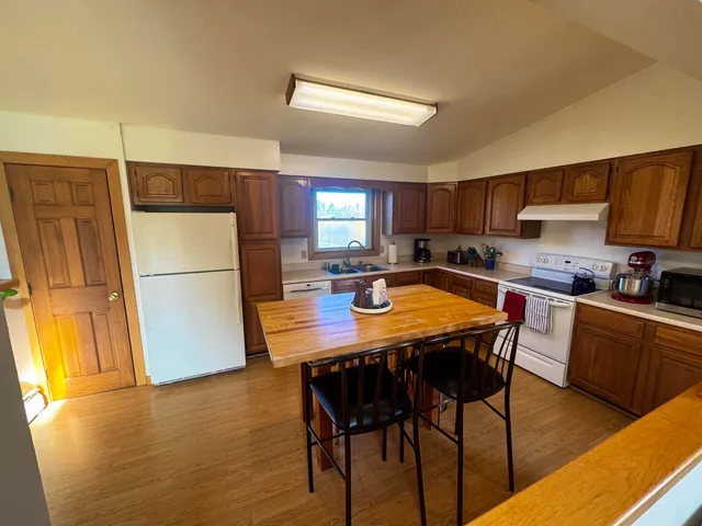 $414,900 | 160 Lancaster Brook Road, Glenburn, ME 04401