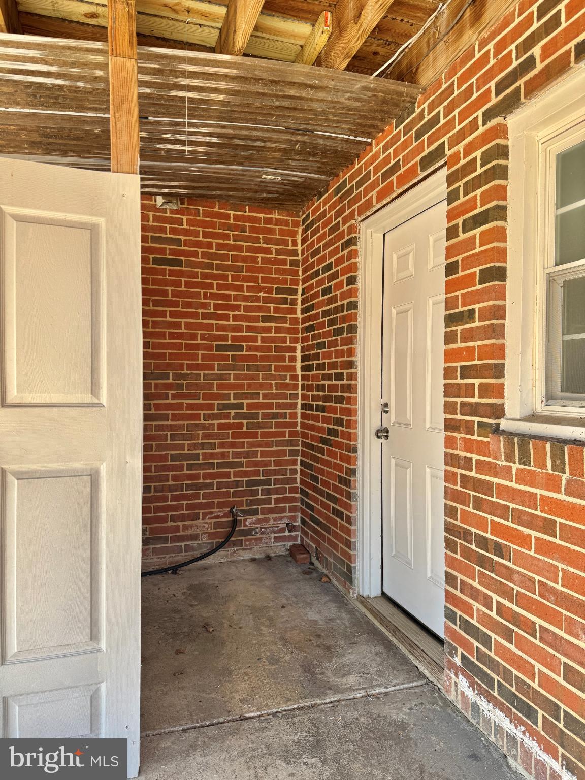 5632 Inverchapel Road Springfield, VA 22151 - Photo 14 of 16 a view of door