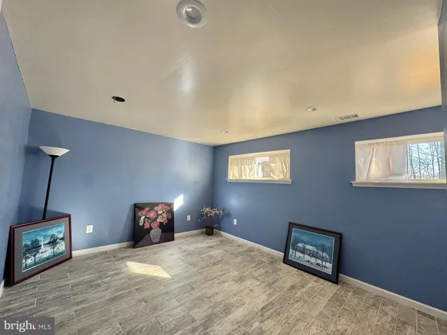 $1,800 | 5632 Inverchapel Road, Springfield, VA 22151