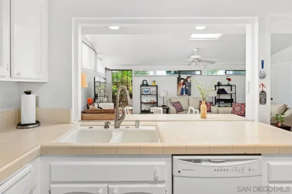 $529,000 | 16533 Caminito Vecinos, Unit 52, San Diego, CA 92128