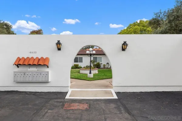 $529,000 | 16533 Caminito Vecinos, Unit 52, San Diego, CA 92128