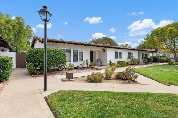 $529,000 | 16533 Caminito Vecinos, Unit 52, San Diego, CA 92128