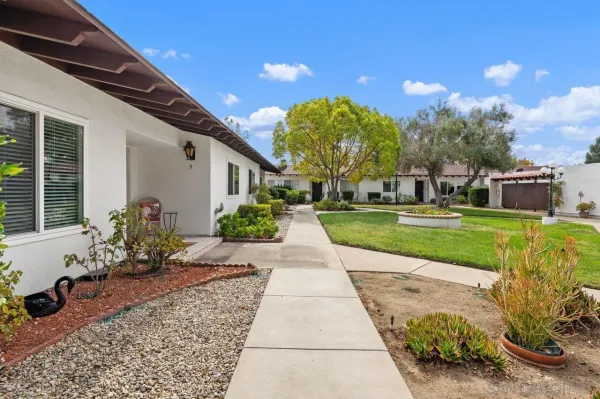 $529,000 | 16533 Caminito Vecinos, Unit 52, San Diego, CA 92128