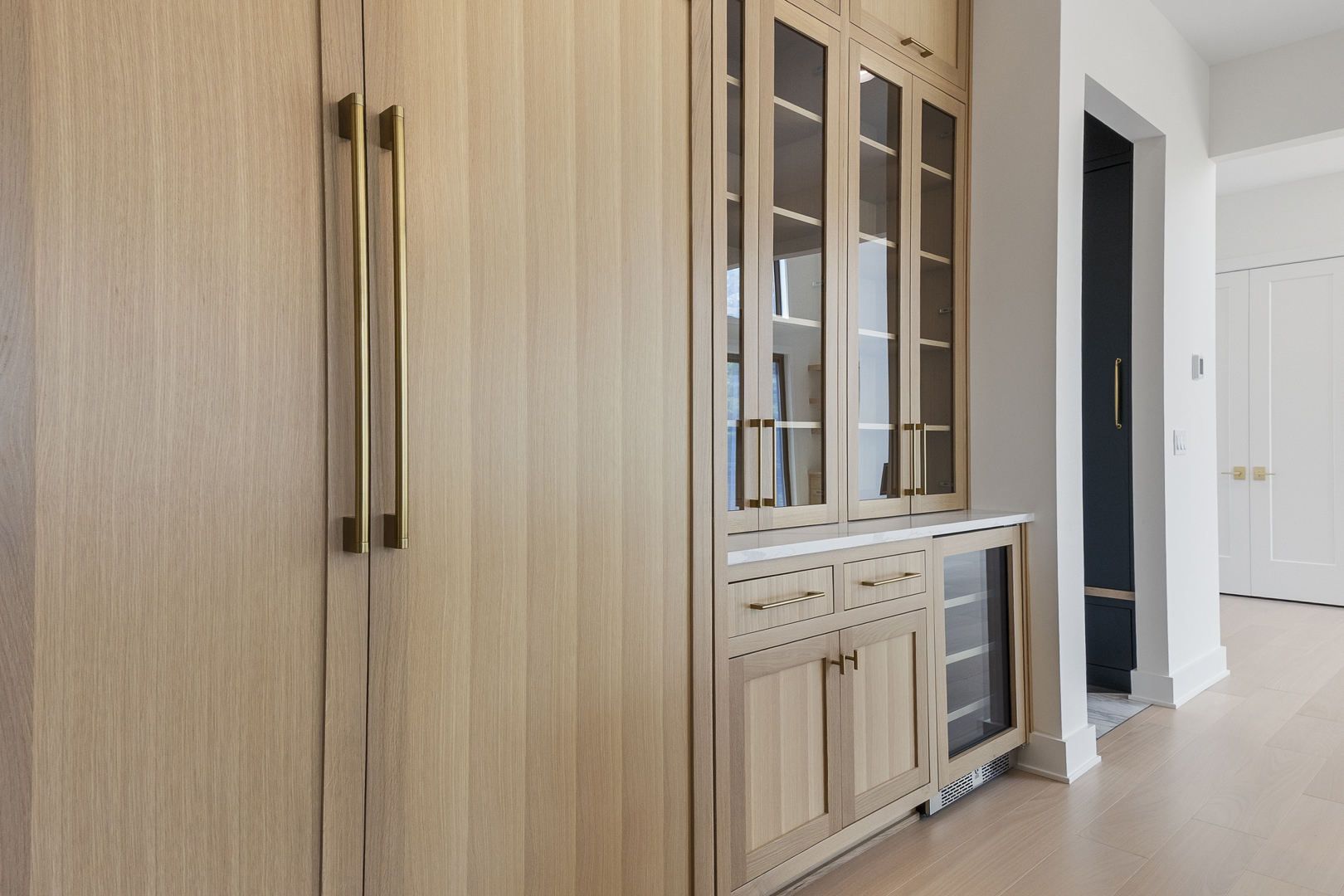 11901 Heritage Drive Burr Ridge, IL 60527 - Photo 26 of 47 a view of a kitchen with white cabinets
