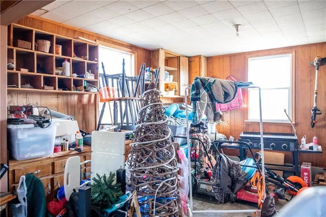 $179,000 | 318 North Drive, Marshall, MO 65340