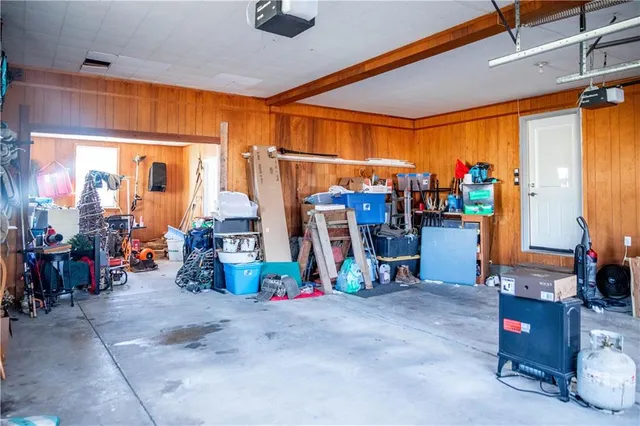 $179,000 | 318 North Drive, Marshall, MO 65340