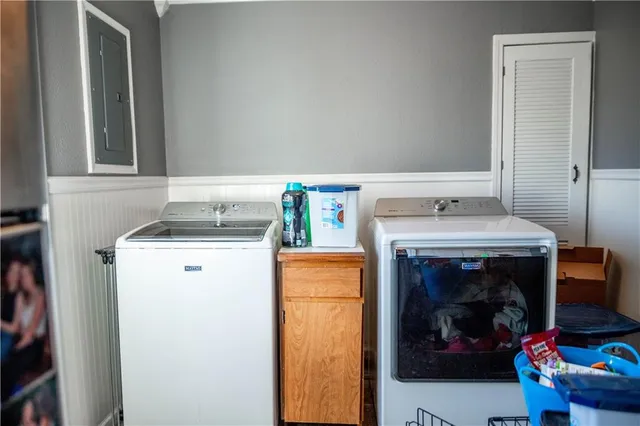 $179,000 | 318 North Drive, Marshall, MO 65340