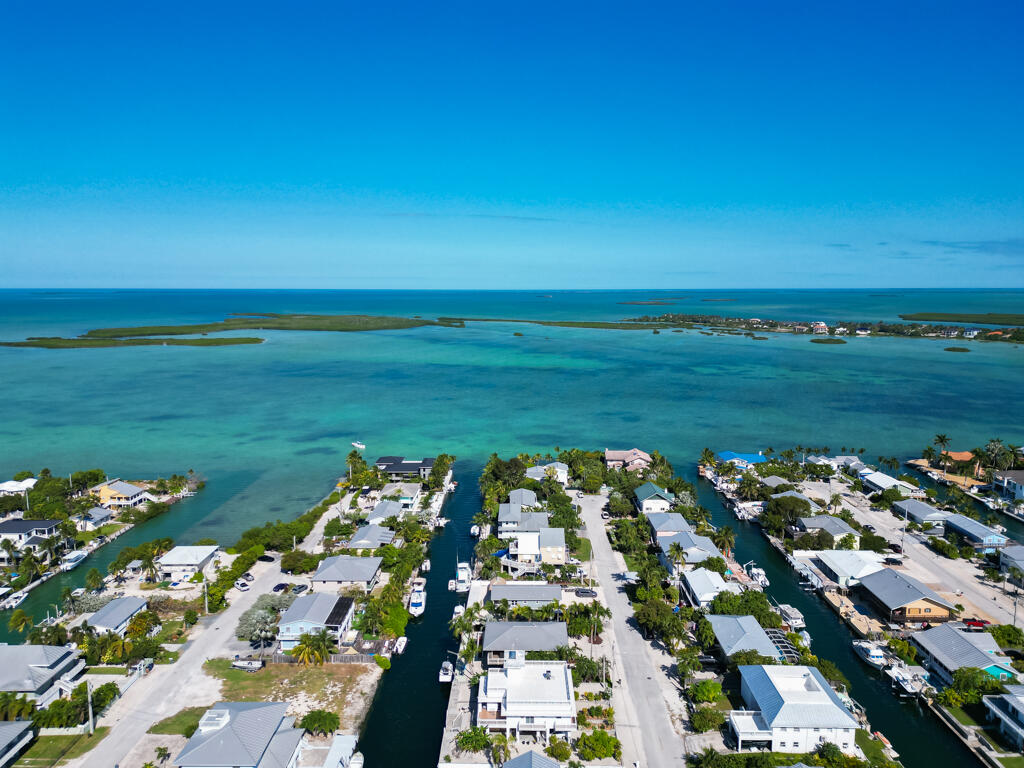8 Emerald Drive Key West, FL 33040 - Photo 3 of 43 a view of an ocean