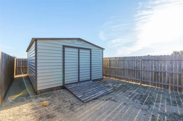 $599,900 | 201 Apple Blossom Drive, Abilene, TX 79602