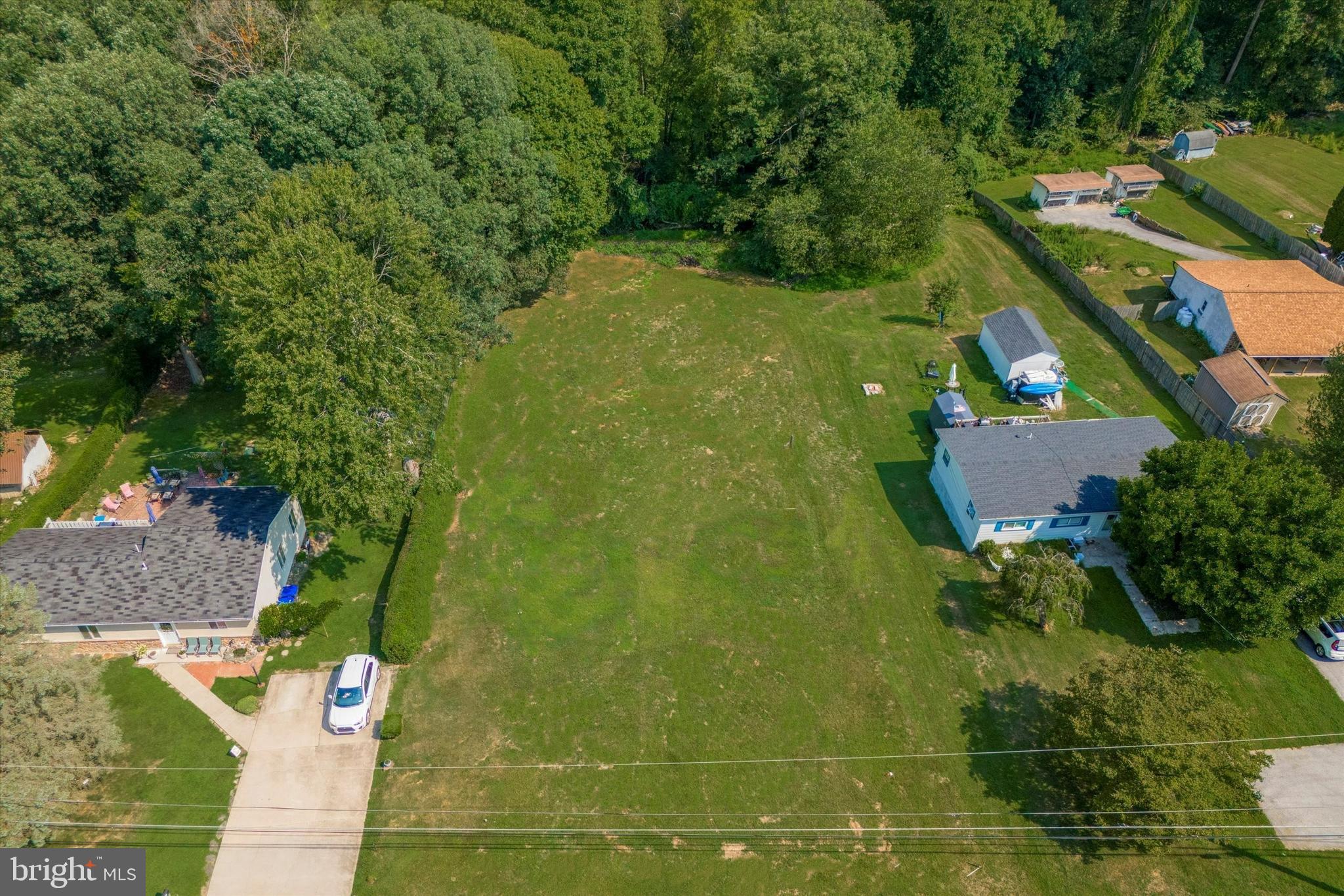 300 Oaklyn Road Coatesville, PA 19320 - Photo 2 of 8 an aerial view of residential house with outdoor space and trees all around