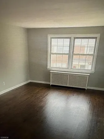 $1,900 | 293 Elmwood Avenue, Maplewood, NJ 07040