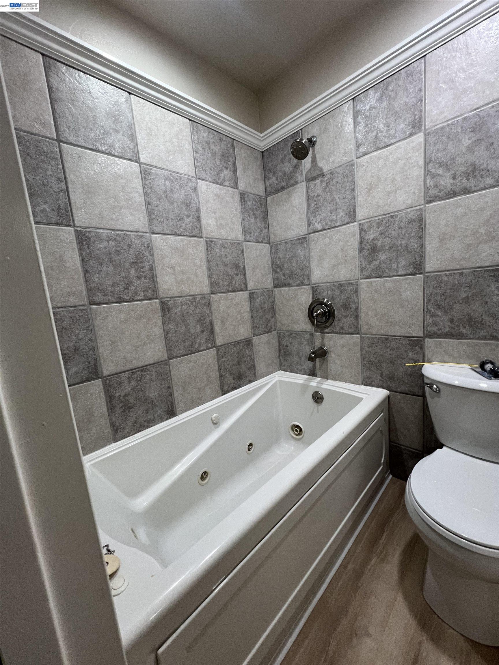 4176 San Pablo Dam Road, Unit B El Sobrante, CA 94803 - Photo 16 of 19