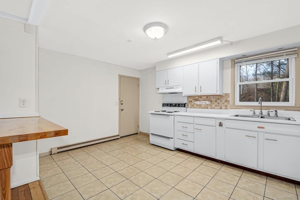 26 Southwest Cutoff, Unit 26D Northborough, MA 01532 - Photo 7 of 17