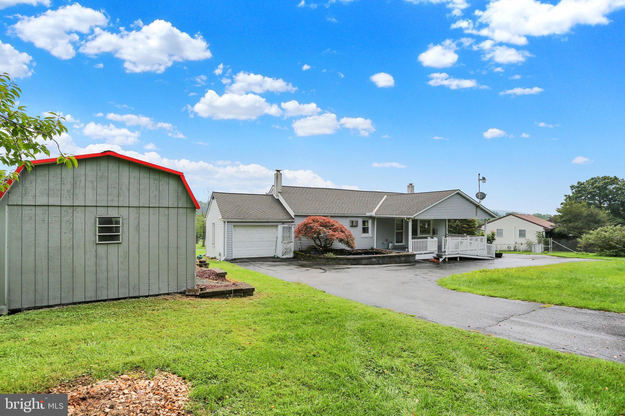 36 Antietam Road Temple, PA 19560 - Photo 11 of 40 E26A9667