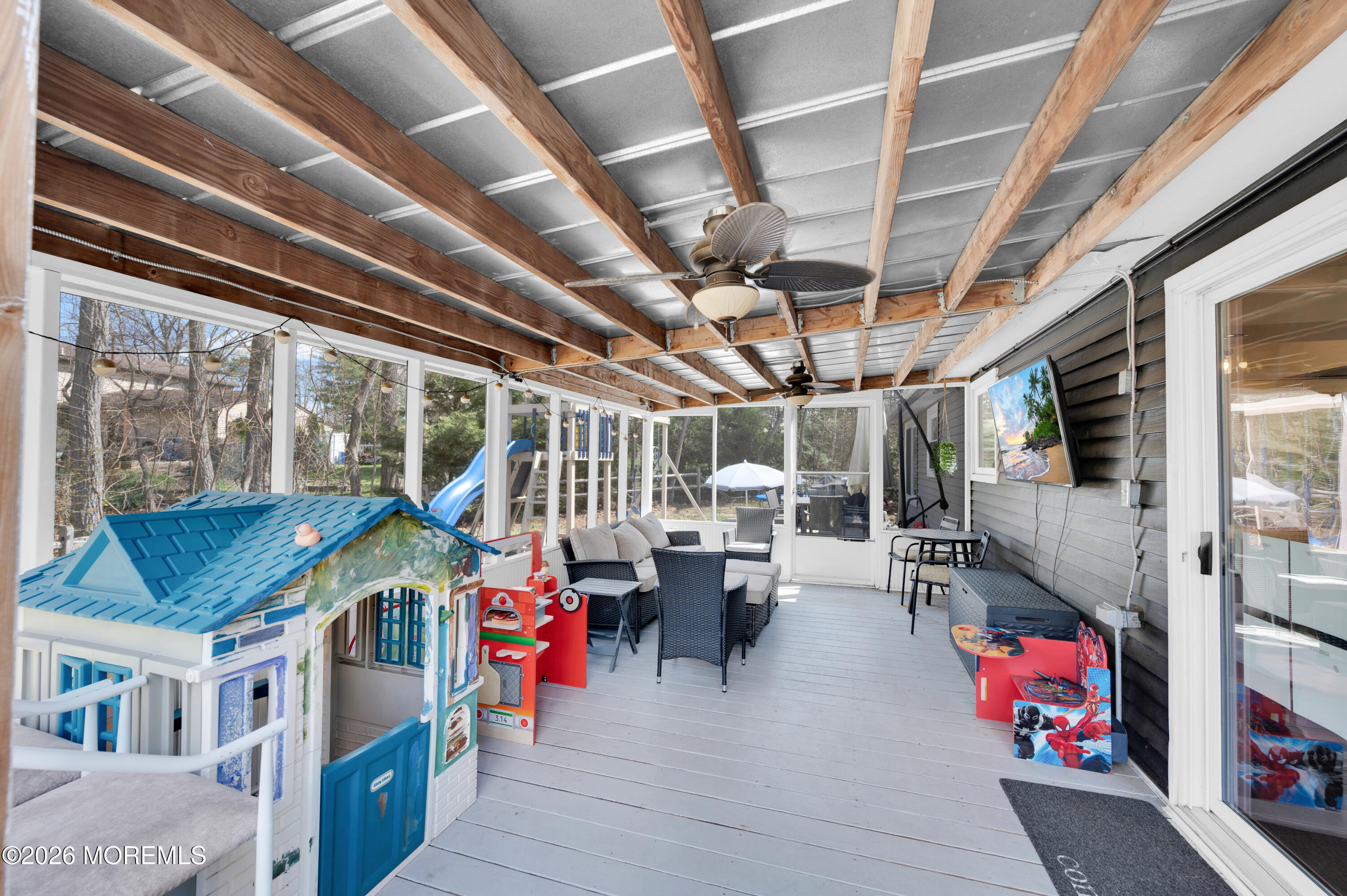 9 Lamp Post Court Howell, NJ 07731 - Photo 34 of 47 Sun 1