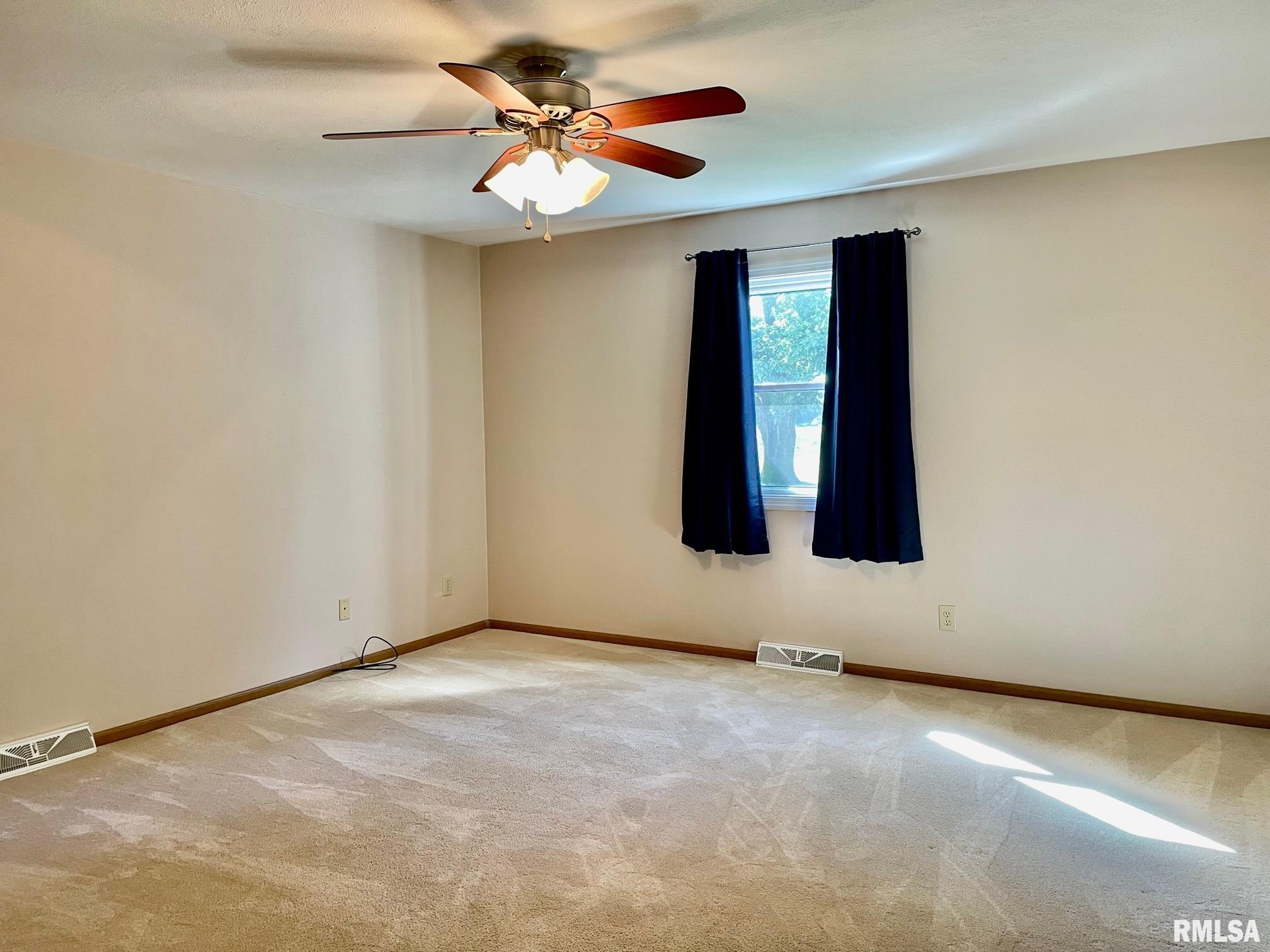 2605 Chase Drive Springfield, IL 62704 - Photo 14 of 23