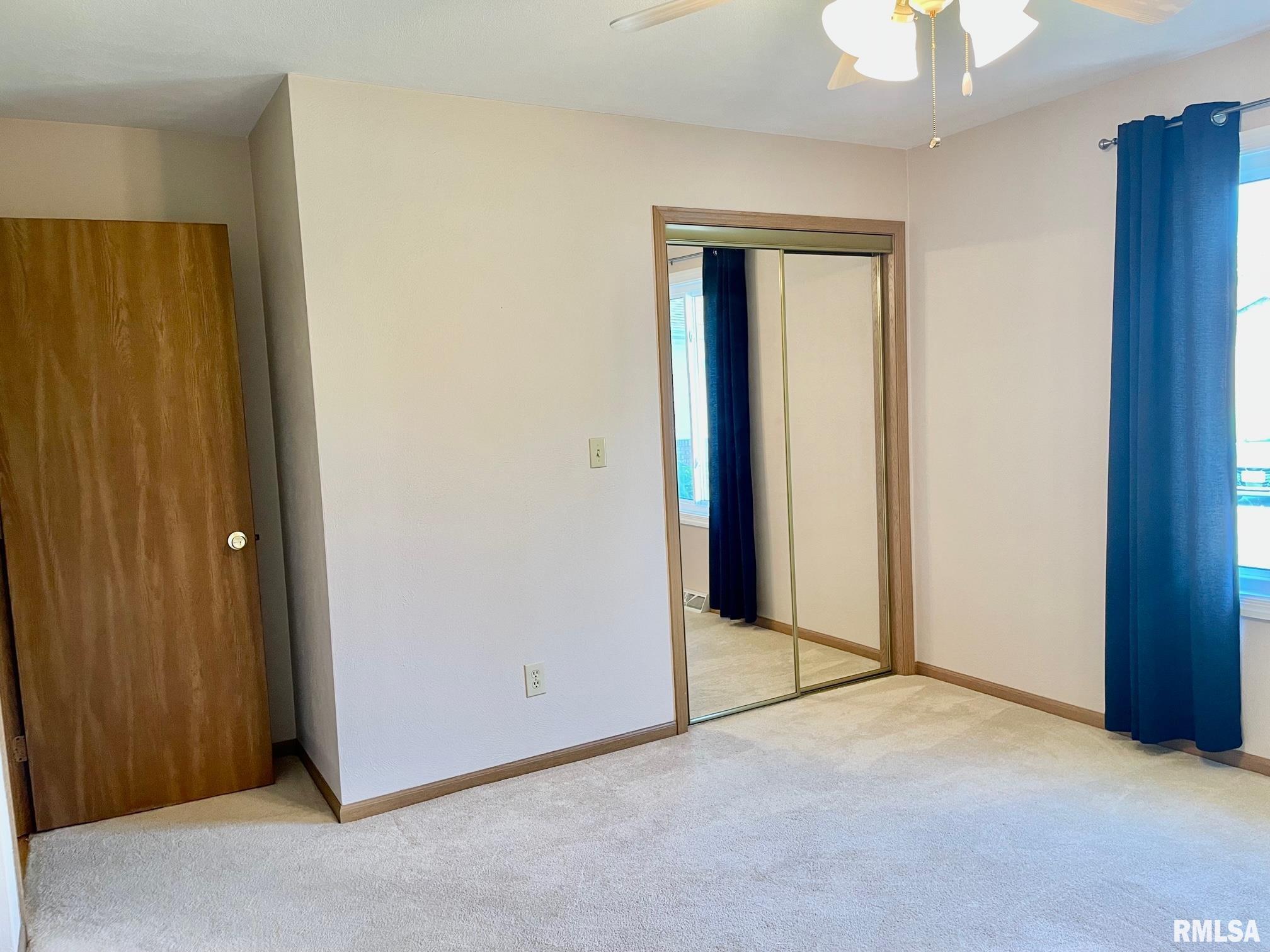 2605 Chase Drive Springfield, IL 62704 - Photo 10 of 23