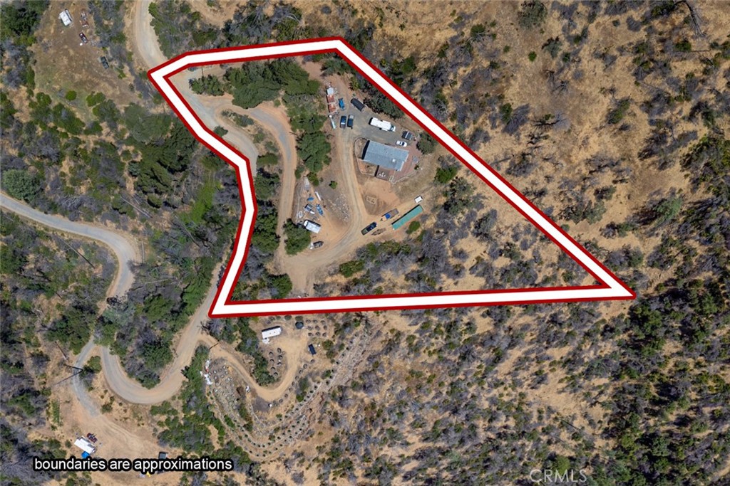 280 Canyon Creek Road Berry Creek, CA 95916 - Photo 22 of 36 a view of a house with a park