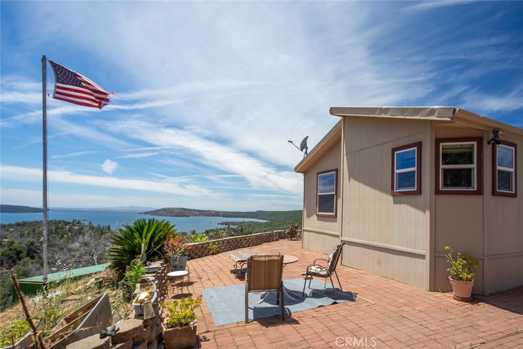 280 Canyon Creek Road Berry Creek, CA 95916 - Photo 29 of 36 a front view of a house with garden