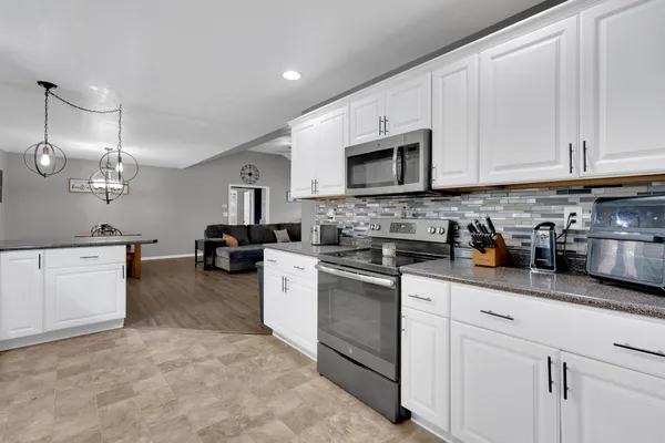 $299,000 | 107 Hickory Drive, Huntland, TN 37345