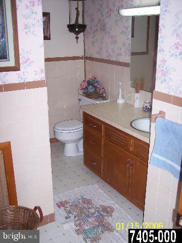 1033 High Street Hanover, PA 17331 - Photo 2 of 8 Gallery Image 2