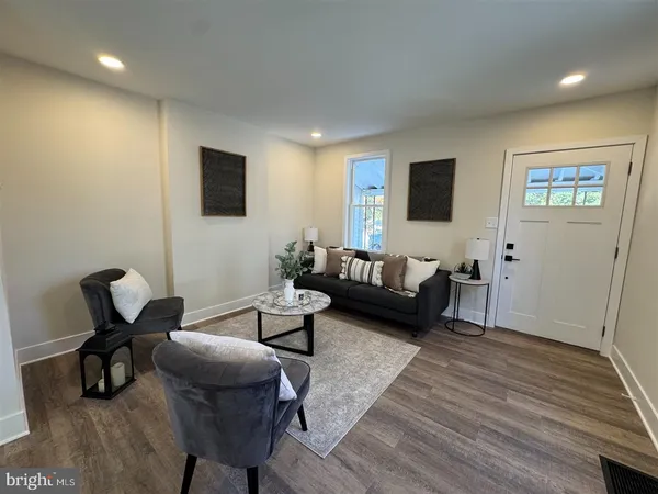 $399,900 | 66 East 3rd Street, Moorestown, NJ 08057