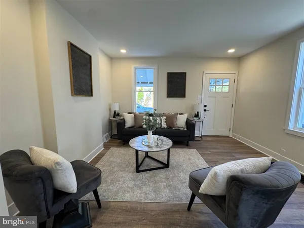 $399,900 | 66 East 3rd Street, Moorestown, NJ 08057