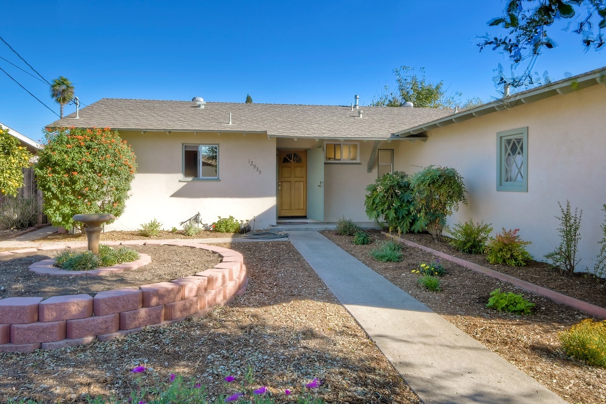 12939 Conley Street Poway, CA 92064 - Photo 2 of 20