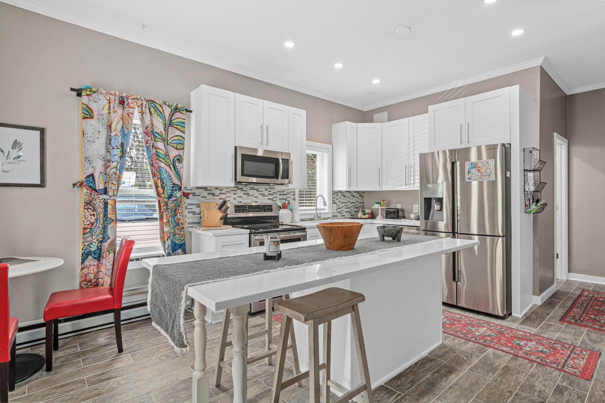 307 North Walnut Street, Unit 2 St. Paul, MN 55102 - Photo 11 of 37