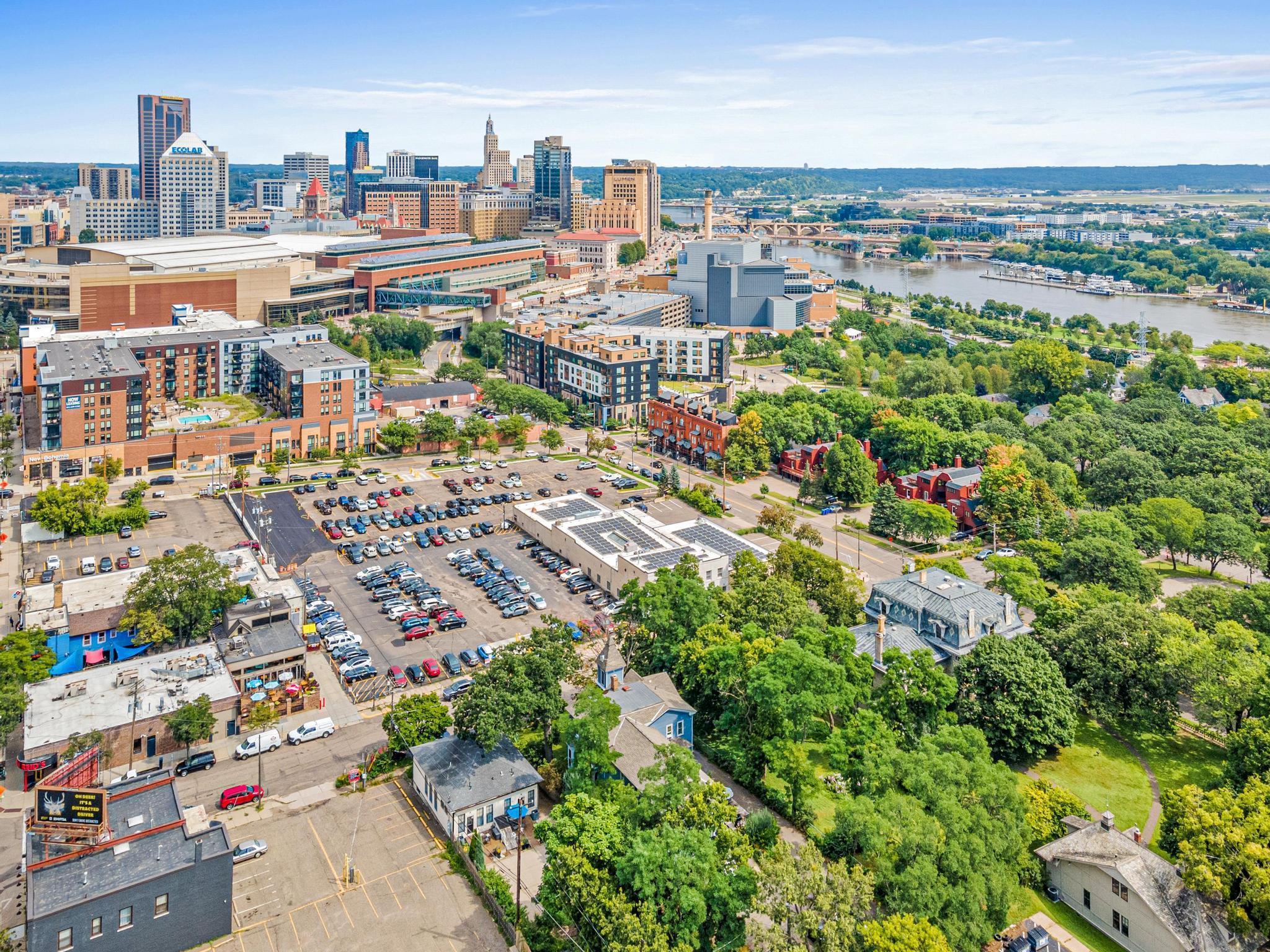 307 North Walnut Street, Unit 2 St. Paul, MN 55102 - Photo 30 of 37