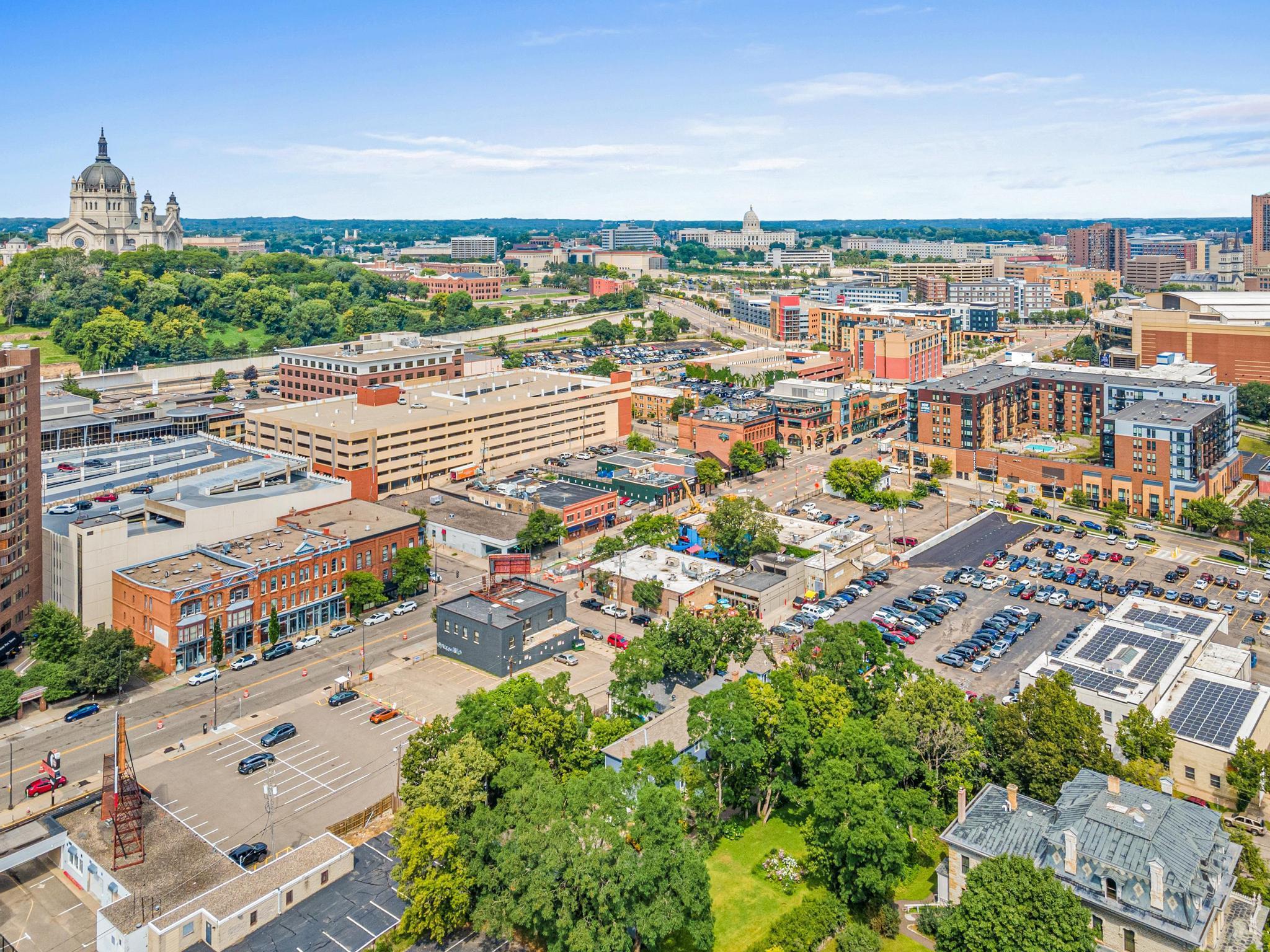 307 North Walnut Street, Unit 2 St. Paul, MN 55102 - Photo 31 of 37