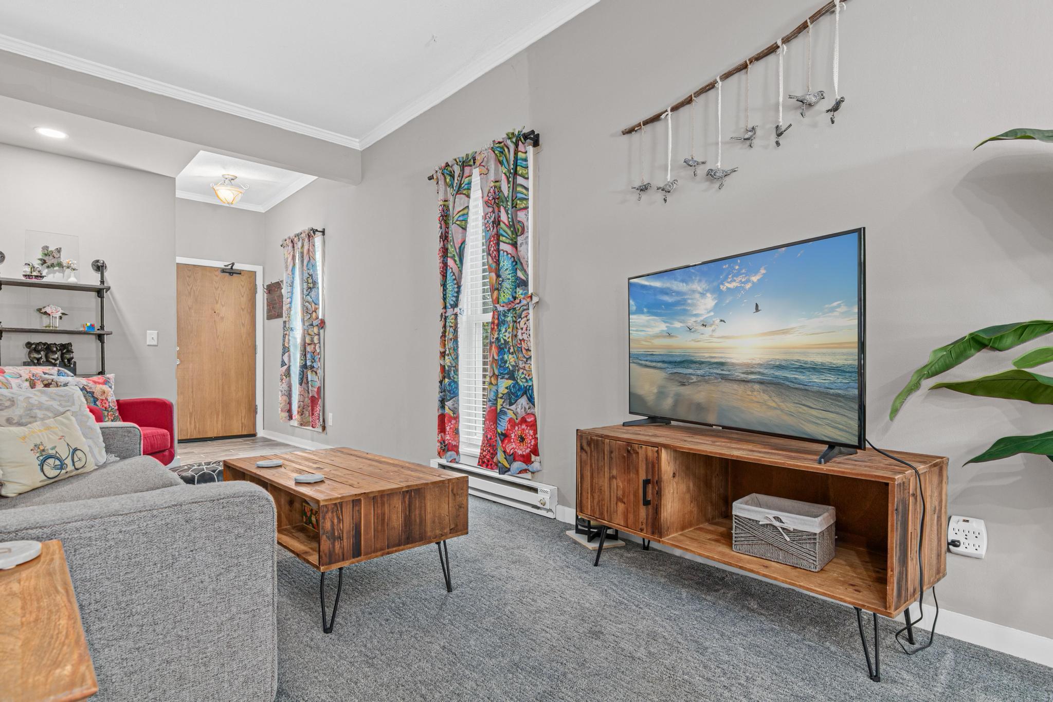 307 North Walnut Street, Unit 2 St. Paul, MN 55102 - Photo 5 of 37