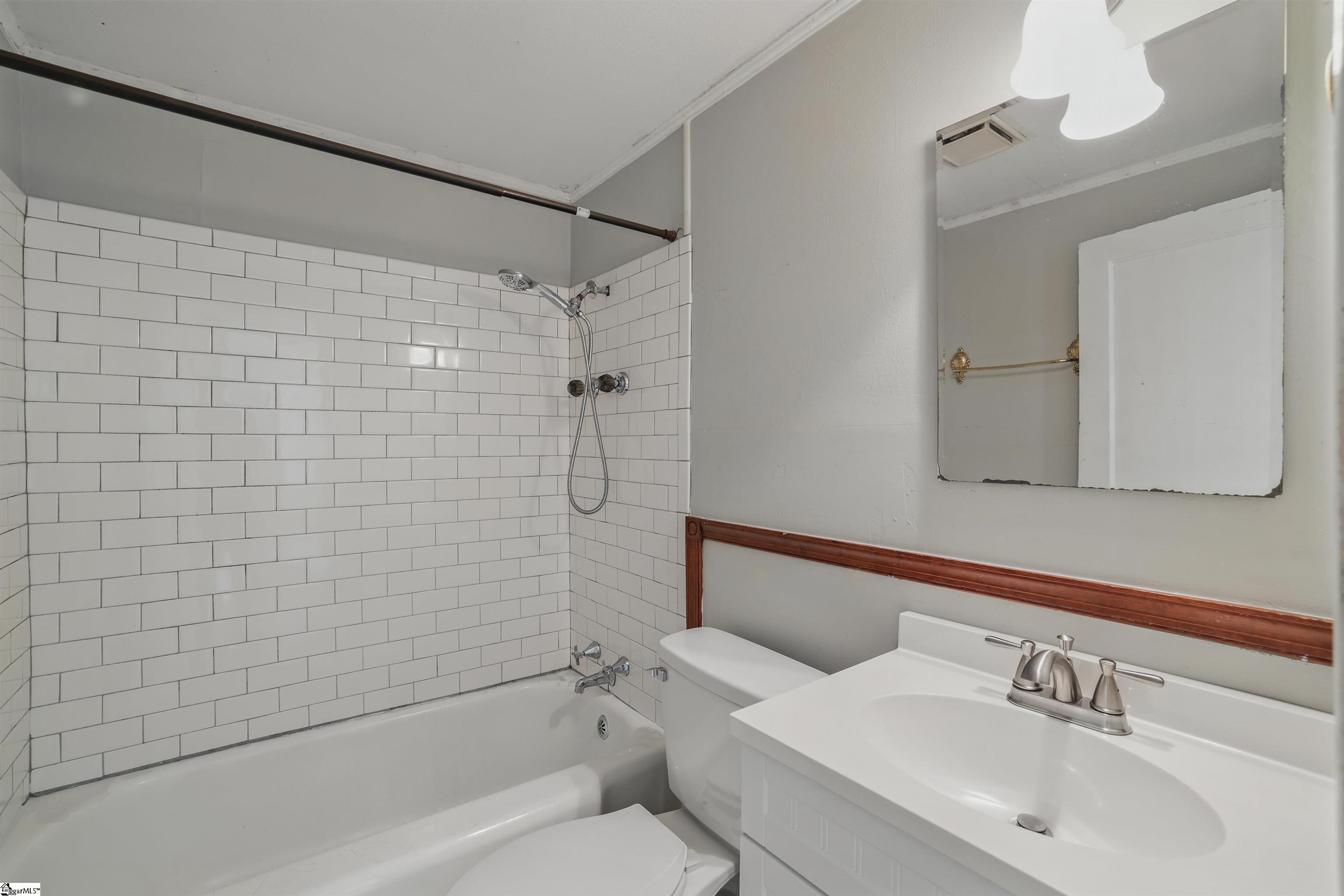 6 Duke Street Greenville, SC 29605 - Photo 16 of 27