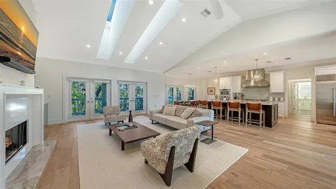 $3,395,000 | 345 Madison Drive, Sarasota, FL 34236