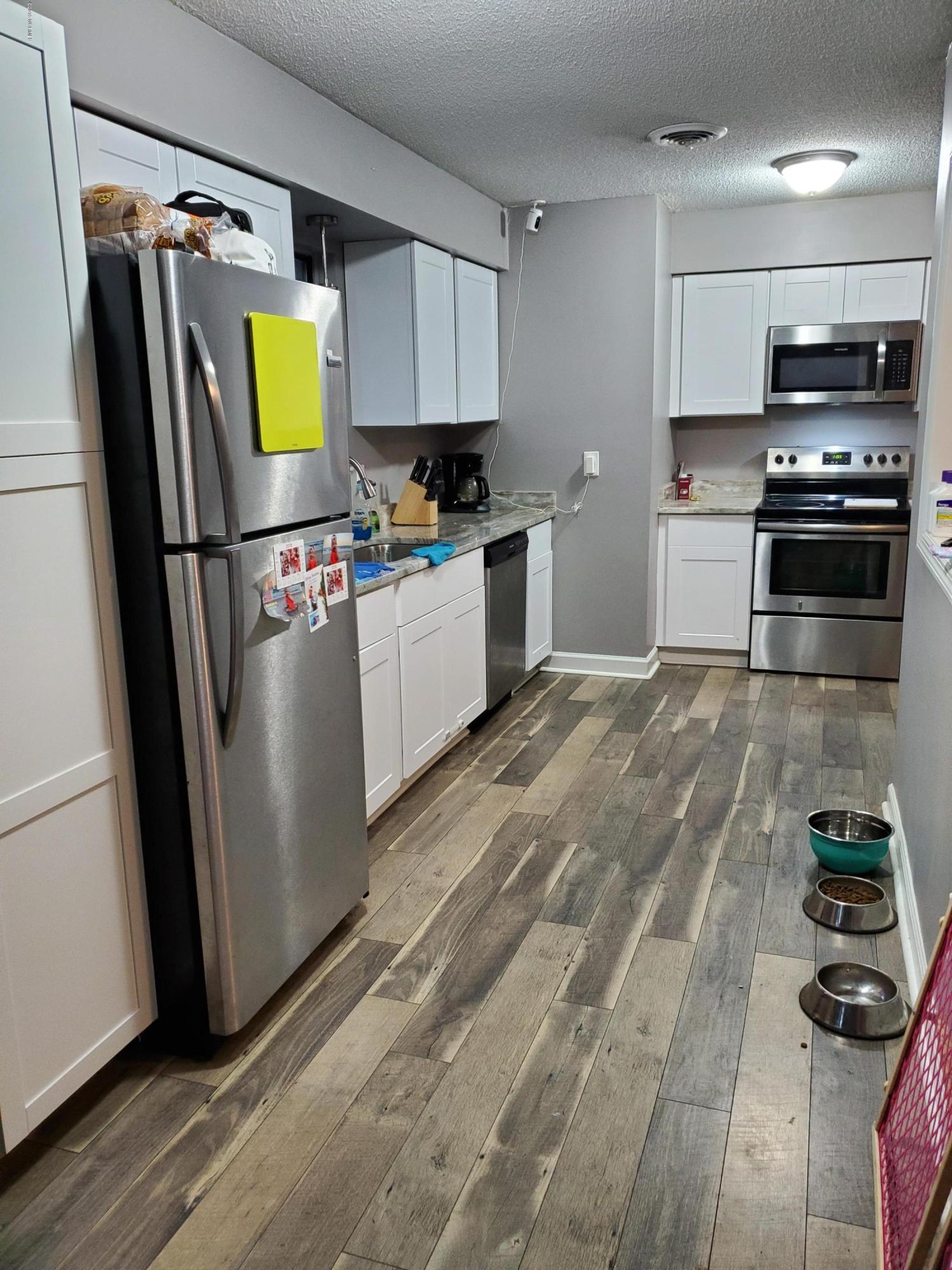 102 Sterling Road Jacksonville, NC 28546 - Photo 11 of 33 20190806_200549