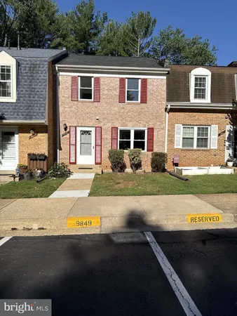 $634,900 | 9849 Lakepointe Drive, Burke, VA 22015