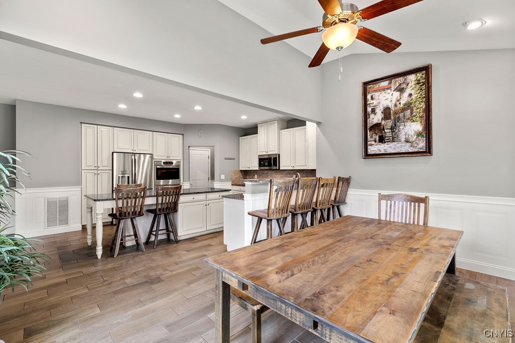 8490 Melo Circle Clay, NY 13041 - Photo 20 of 47