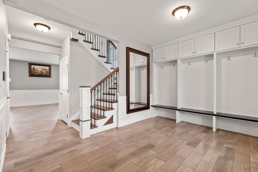 8490 Melo Circle Clay, NY 13041 - Photo 8 of 47