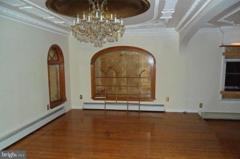 11610 Emack Road Beltsville, MD 20705 - Photo 9 of 25 Dining Room