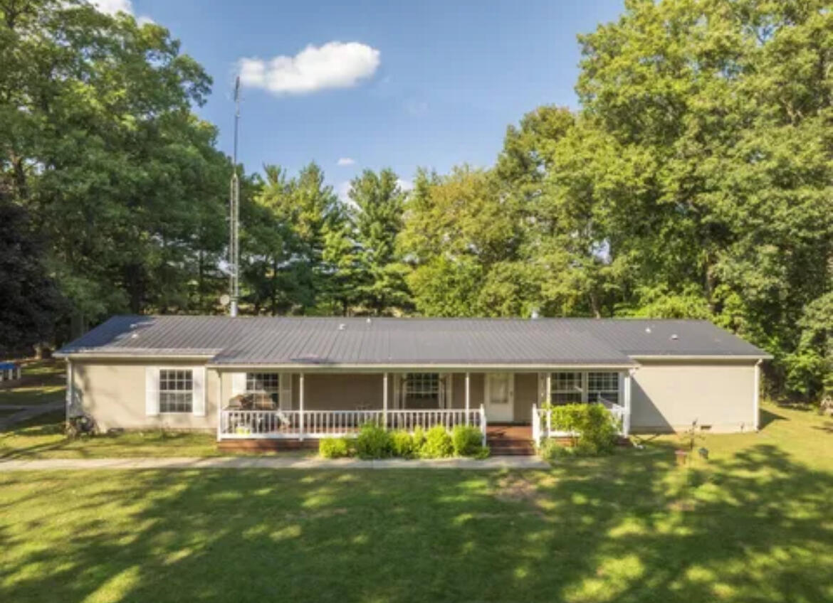 688 County Road 1100 South Rensselaer, IN 47978 - Photo 2 of 40 1170x848