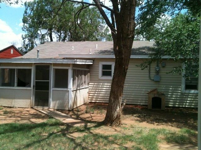 2403 22nd Place Lubbock, TX 79411 - Photo 3 of 6 Photo 3
