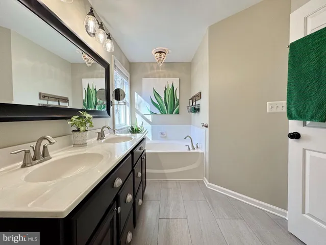 $3,800 | 220 South Branch Court, Huntingtown, MD 20639